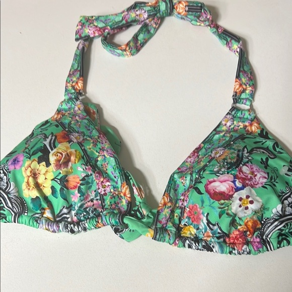 Camilla Green Bikini Top. - Picture 7 of 9